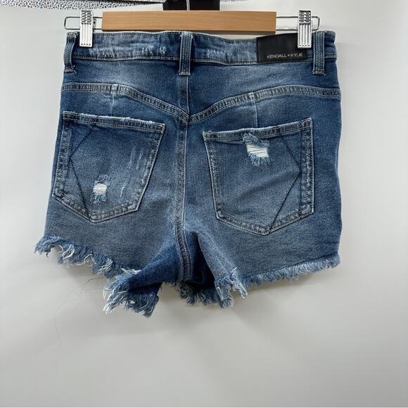 Kendall & Kylie Medium Wash Mid Rise Distressed Shorts Size 28 - Picture 2 of 8
